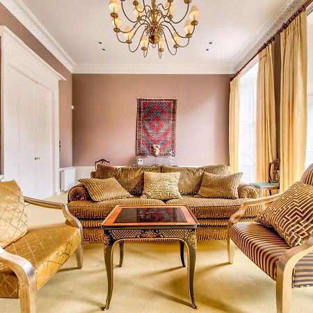 Beautiful City Centre Georgian 4 Bed Townhouse With Private Garden เอดินบะระ ภายนอก รูปภาพ