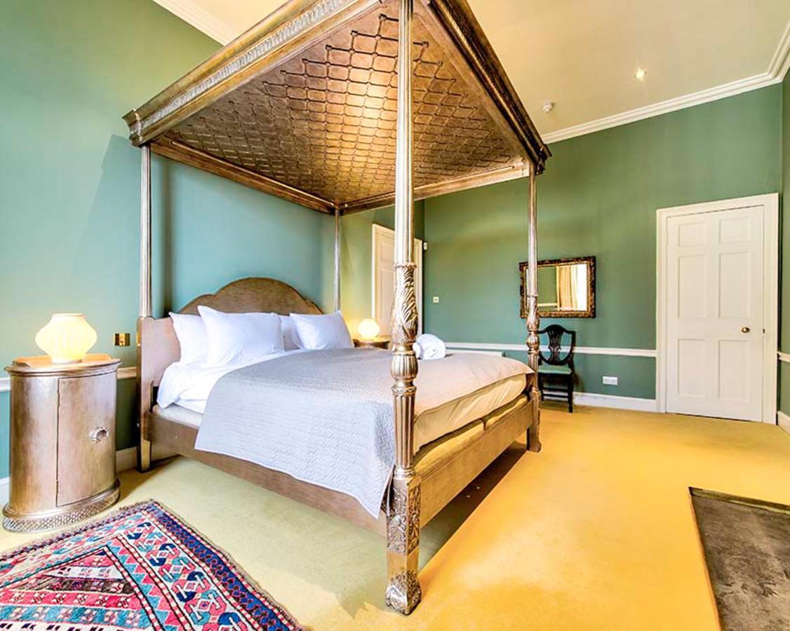 Beautiful City Centre Georgian 4 Bed Townhouse With Private Garden เอดินบะระ ภายนอก รูปภาพ