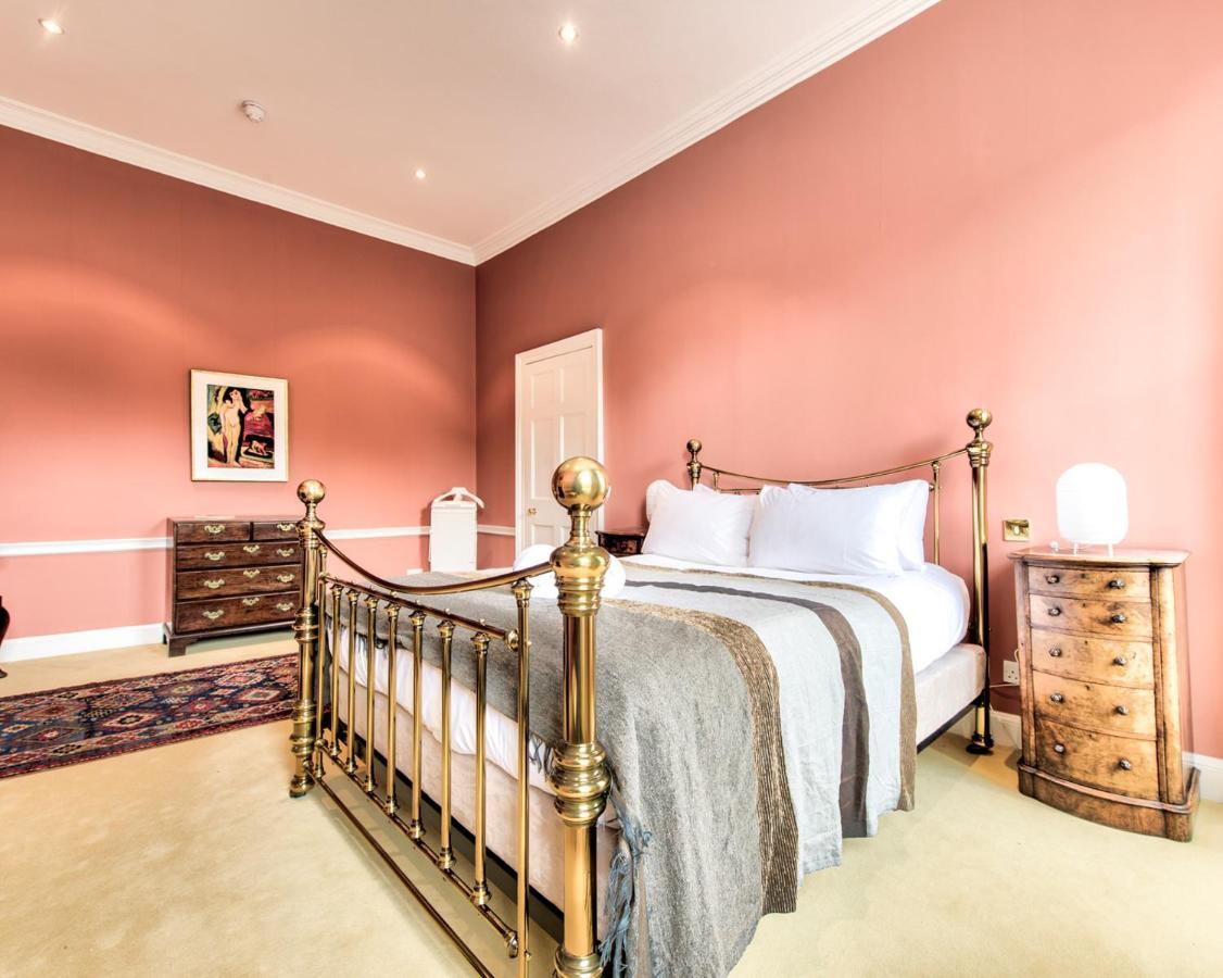 Beautiful City Centre Georgian 4 Bed Townhouse With Private Garden เอดินบะระ ภายนอก รูปภาพ