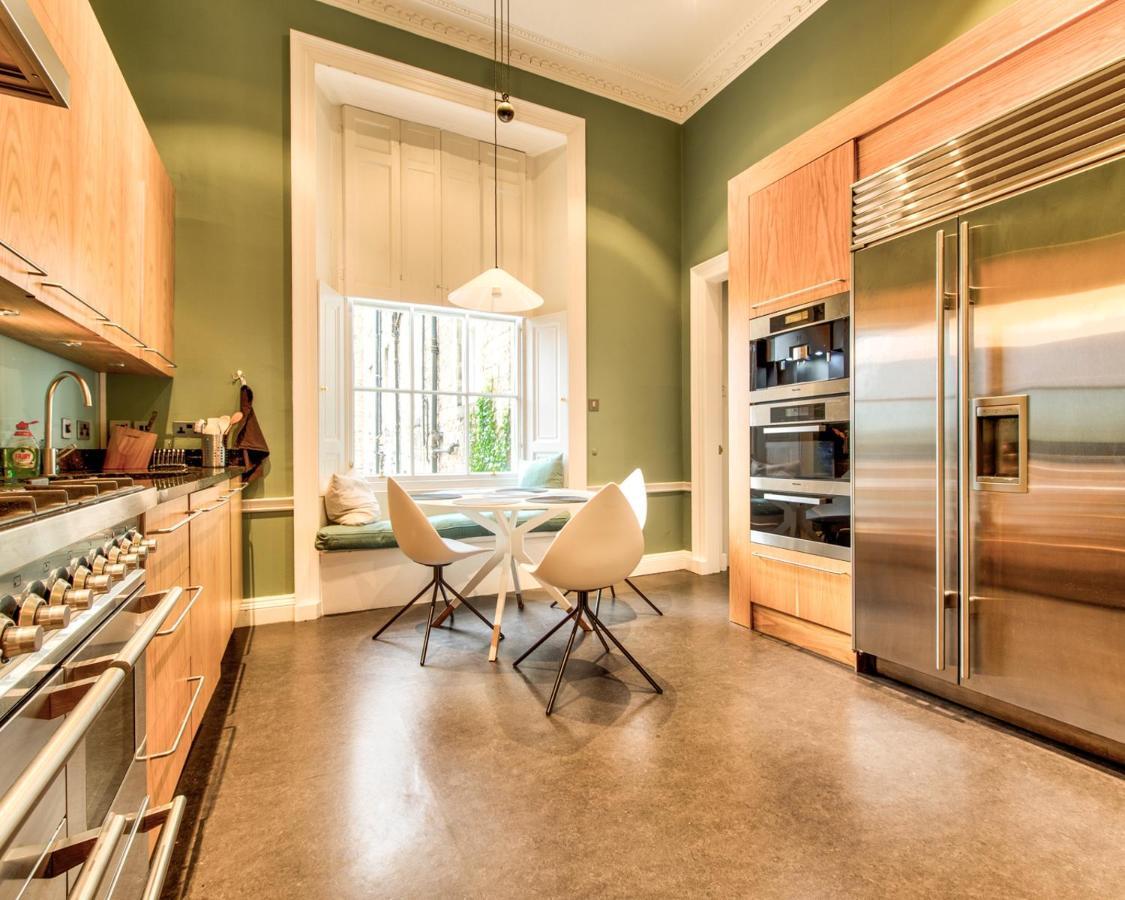 Beautiful City Centre Georgian 4 Bed Townhouse With Private Garden เอดินบะระ ภายนอก รูปภาพ