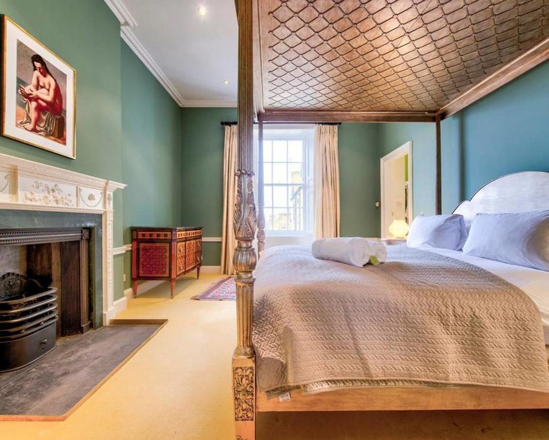 Beautiful City Centre Georgian 4 Bed Townhouse With Private Garden เอดินบะระ ภายนอก รูปภาพ