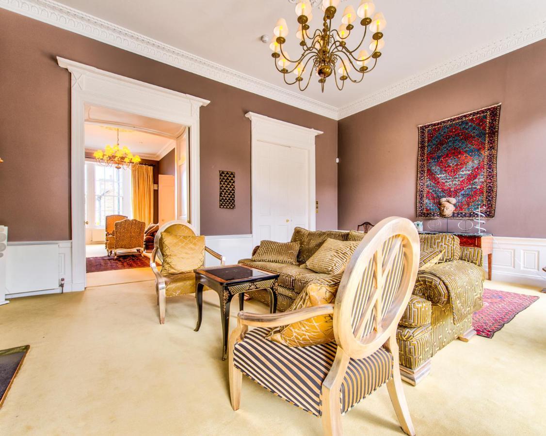 Beautiful City Centre Georgian 4 Bed Townhouse With Private Garden เอดินบะระ ภายนอก รูปภาพ